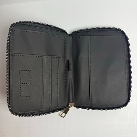Passport Travel Wallet RFID Zip Organizer Black Faux Leather by Forvencer NWOT - Picture 2 of 7